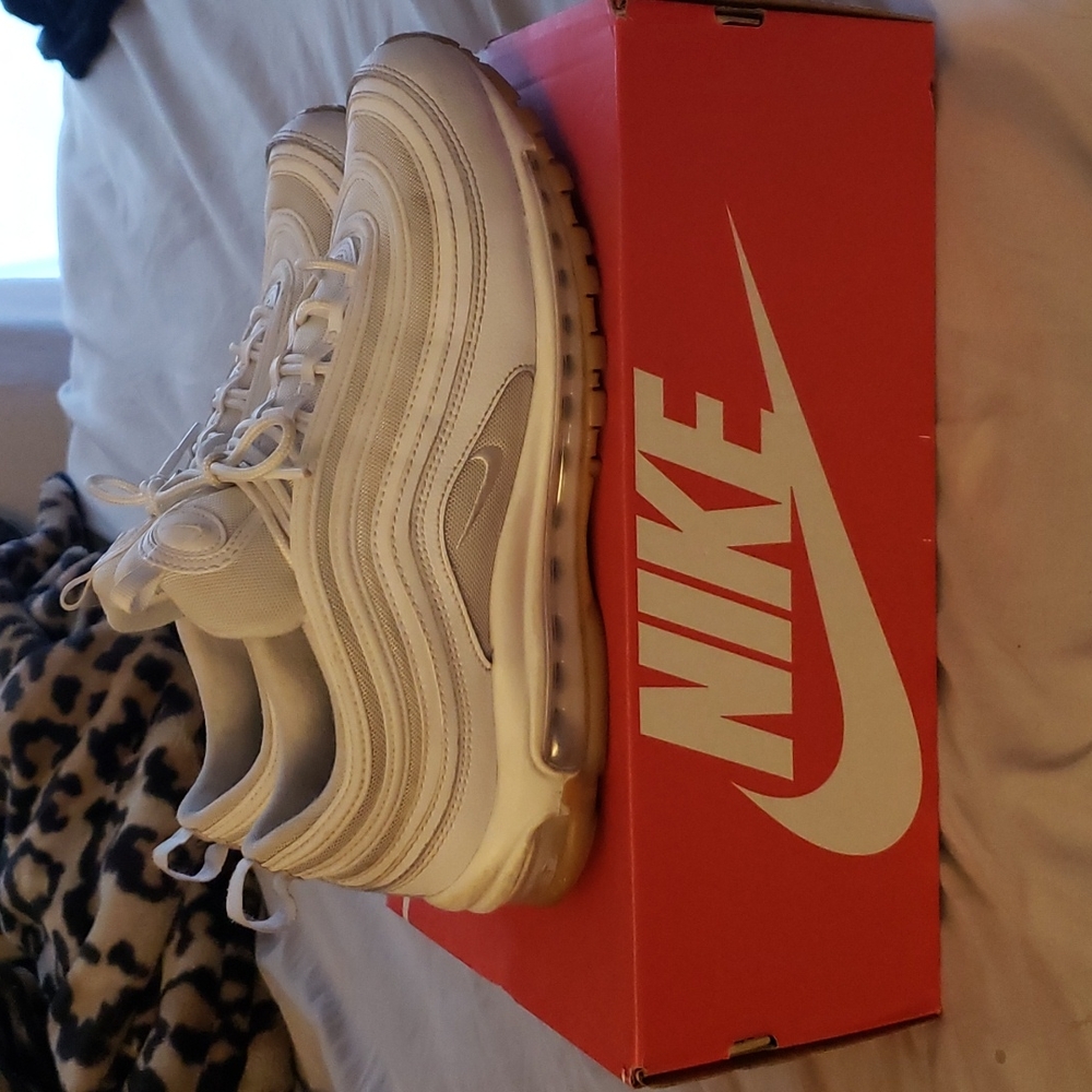 Nike Air Max 97 Size 11 White/gum bottom